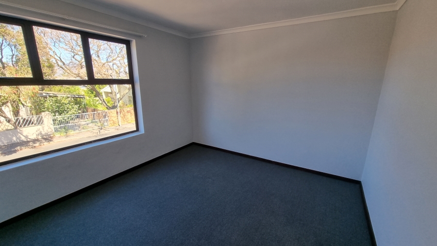 6 Bedroom Property for Sale in Lochnerhof Western Cape